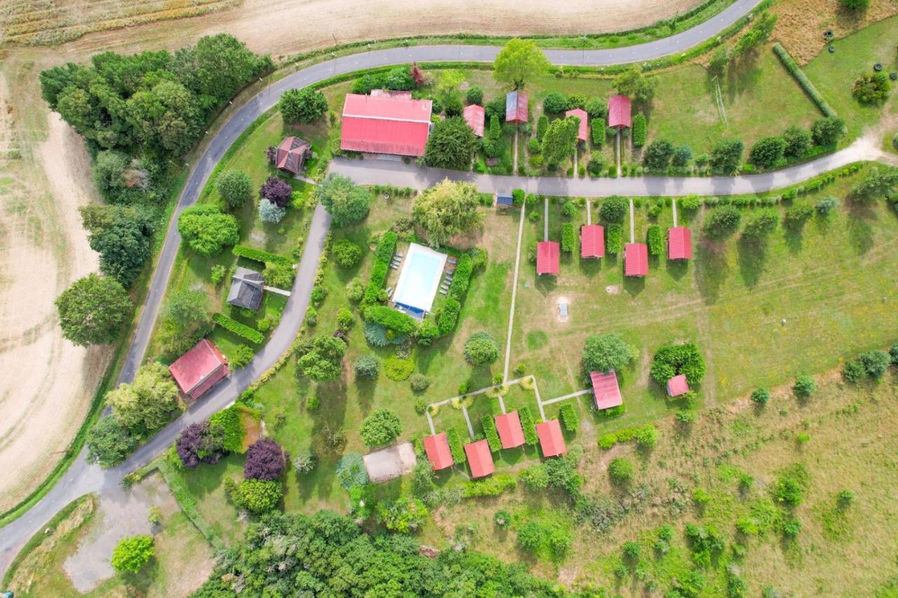 Les Cabanes Parisiennes - Chalets 1H30 From Paris - 62P Sainte-Geneviève-des-Bois Exterior foto